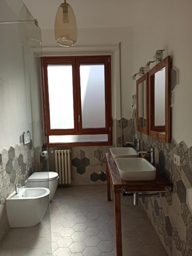B&B Suite And Rooms San Giovanni Ρώμη Εξωτερικό φωτογραφία