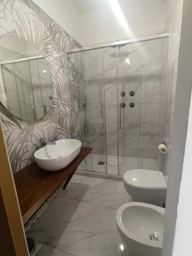 B&B Suite And Rooms San Giovanni Ρώμη Εξωτερικό φωτογραφία