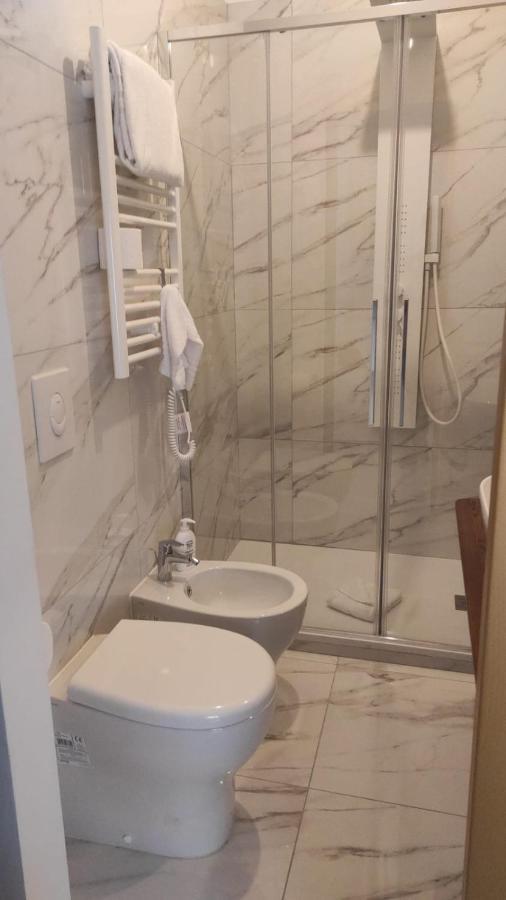 B&B Suite And Rooms San Giovanni Ρώμη Εξωτερικό φωτογραφία
